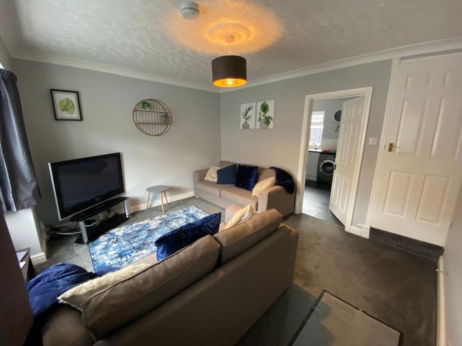 Seaside 2 Bed Townhouse, Near Cleethorpes Station Villa Екстериор снимка